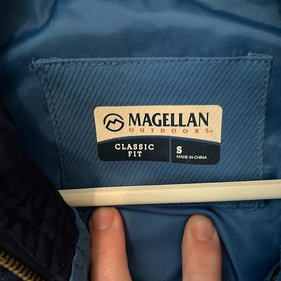 Magellan Outdoors Blue Quilted Vest for Outdoor Adventures SMALL - Picture 2 of 7